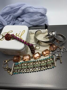 💚💚 Fossil Bracelets and Lia Sophia set